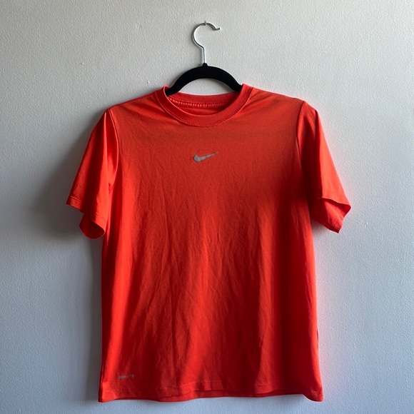 Orange Nike Athletic T Shirt Large - Picture 7 of 7